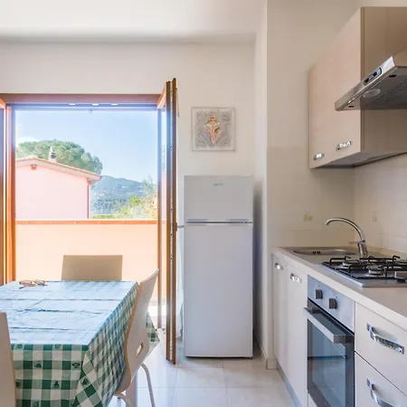 Sole Apartment Porto Azzurro